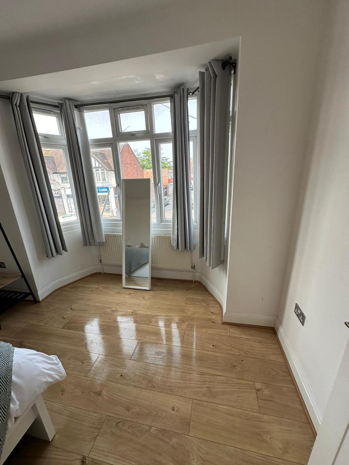 Central & Cozy 3Br Apt - High Chair - Free Parking London Exterior foto